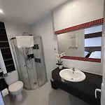 Hotel Gosciniec Jurajski *