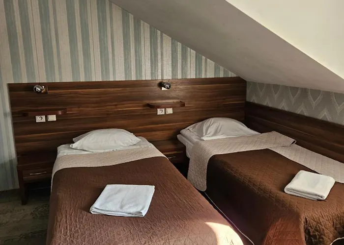 Gosciniec Jurajski מלון